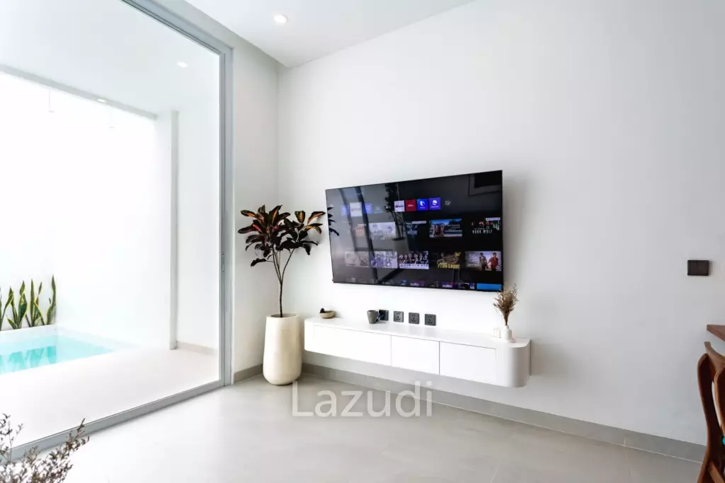 2 Bedroom Minimalist Leasehold Villa in Prime Batu Belig Seminyak walking distance to the Beach