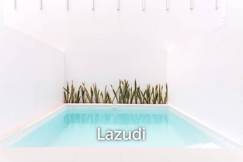 2 Bedroom Minimalist Leasehold Villa in Prime Batu Belig Seminyak walking distance to the Beach