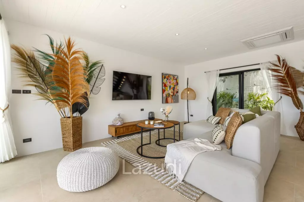 Stunning 3-Bed Sea View Villa on 700SQM Plot in Bo Phut Hills