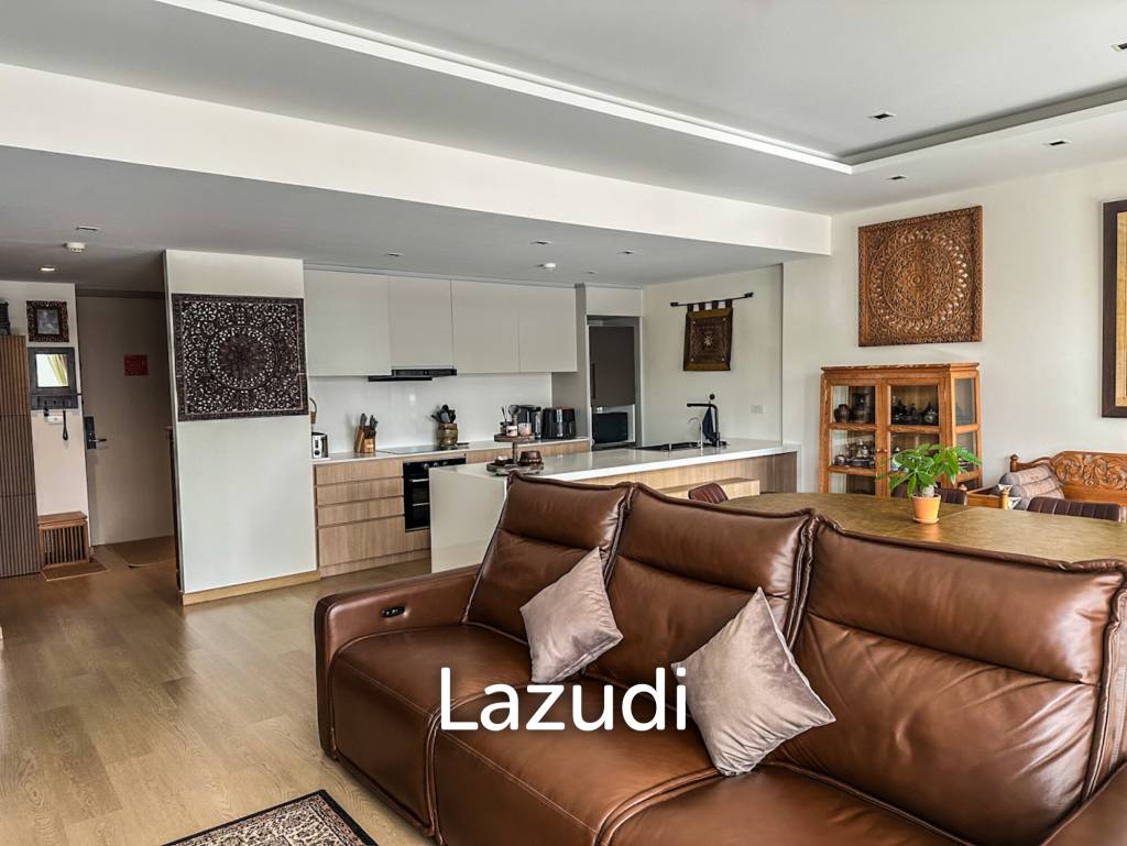 SUNSHINE PRESTIGE : LUXURY PENTHOUSE 2 BED CONDO WITH POOL VIEW