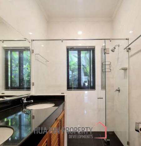 ORCHID VILLA  :3 bed pool villa