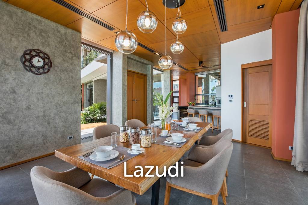 Luxury Coastal Retreat with 25m Infinity Pool