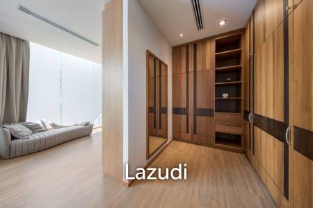 Luxury Coastal Retreat with 25m Infinity Pool