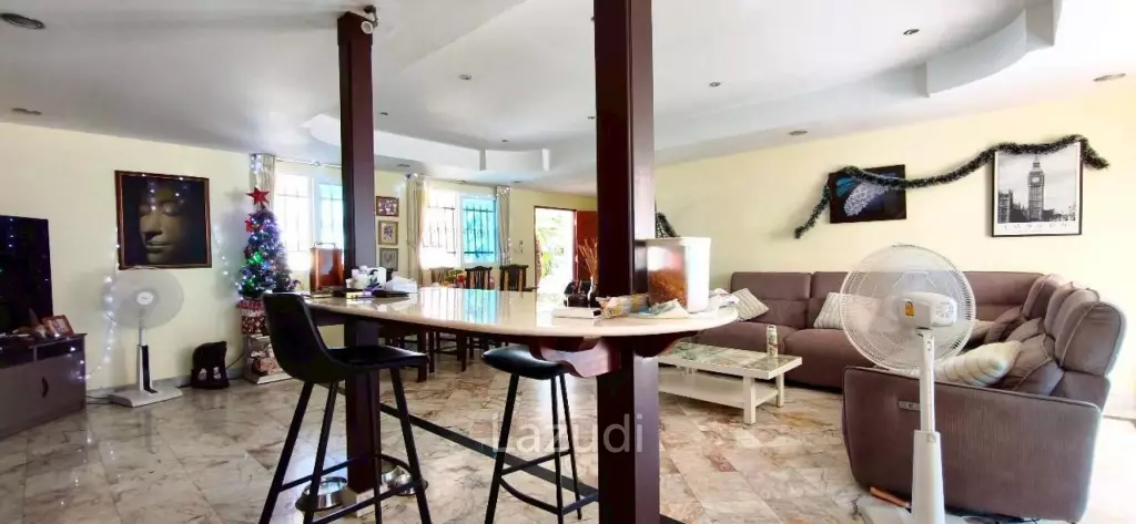 3 Beds 3 Baths 185 SQ.M. River Side Villa