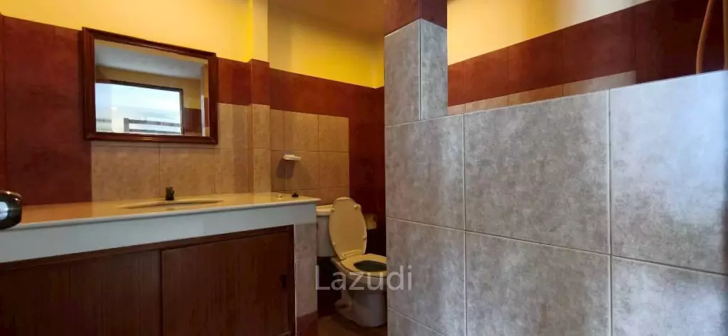 3 Beds 3 Baths 185 SQ.M. River Side Villa