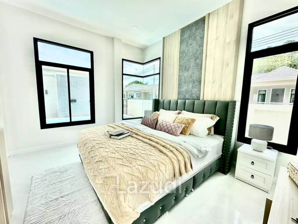 TONGTHARIN HUA HIN - New 4-Bed Pool Villa in Hin Lek Fai Hua Hin