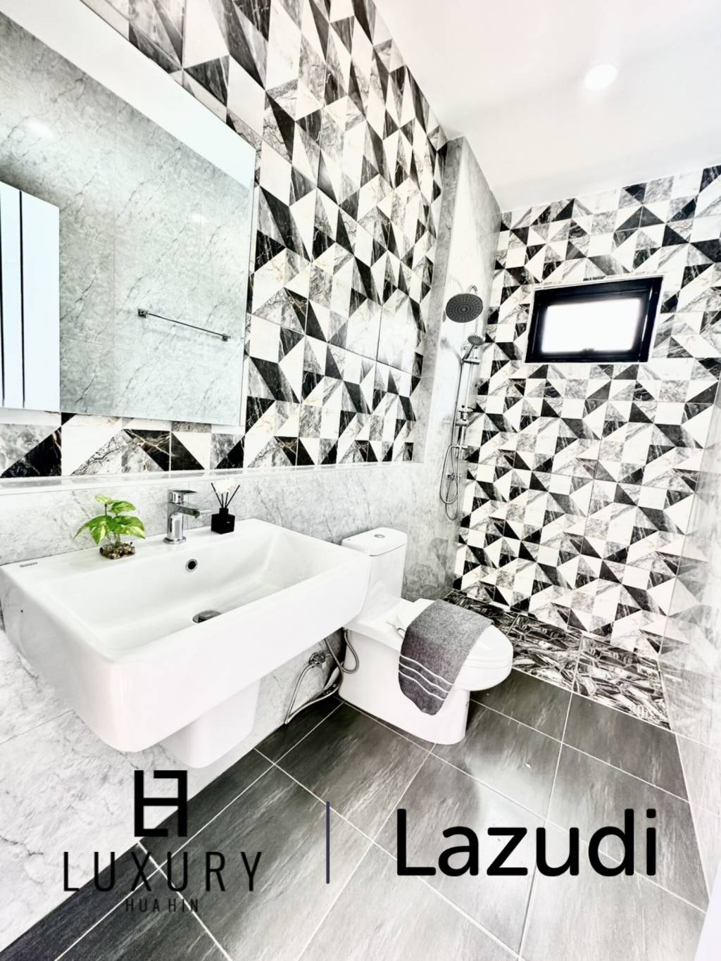 TONGTHARIN HUA HIN - New 4-Bed Pool Villa in Hin Lek Fai Hua Hin