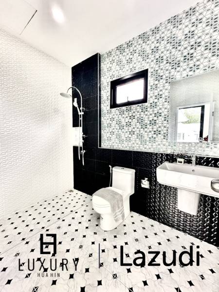 TONGTHARIN HUA HIN - New 4-Bed Pool Villa in Hin Lek Fai Hua Hin