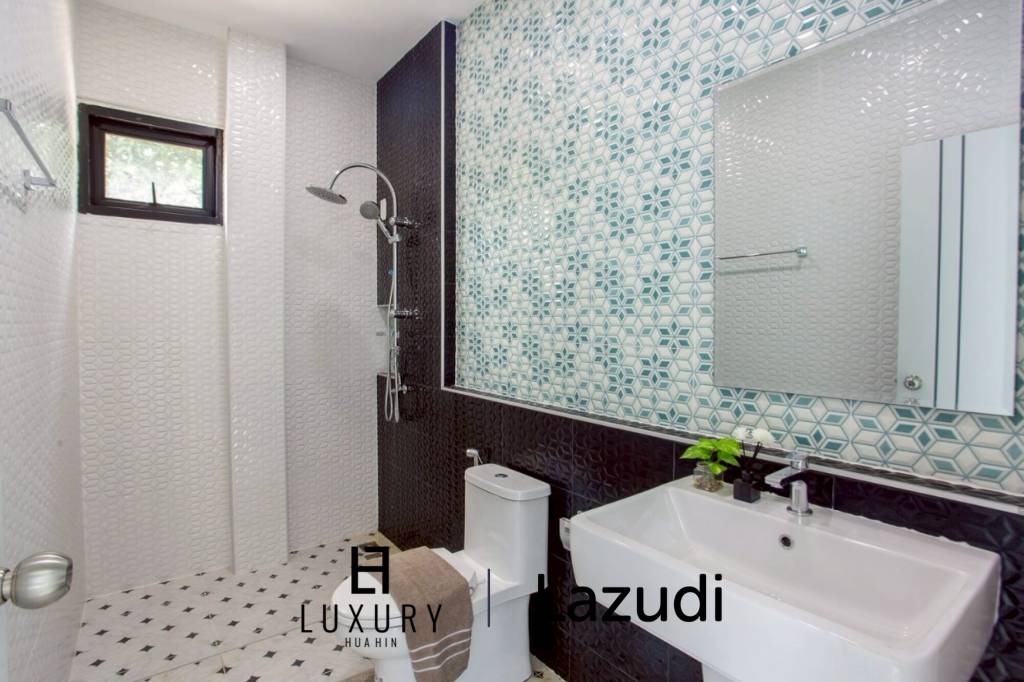 TONGTHARIN HUA HIN - 4 Bed 213 sqm Pool Villa in Hin Lek Fai Freehold