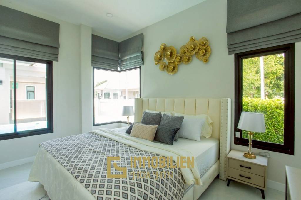 privater Pool / voll möbliert / nahe von Geschäften + Restaurants