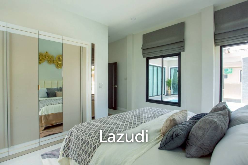 วิลล่าใหม่ 4 ห้องนอน 213 ตร. ม. พร้อมสระว่ายน้ำ ใกล้ตัวเมืองหัวหิน ในโครงการทองธารินทร์