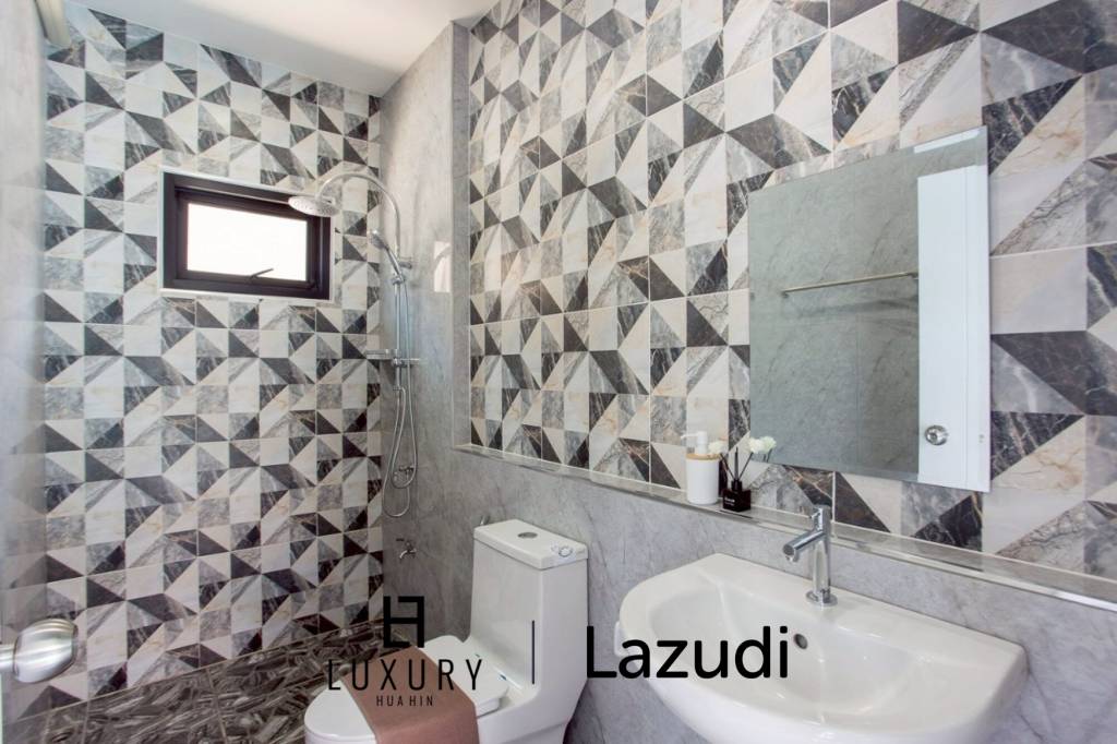 TONGTHARIN HUA HIN 4 Bedroom Modern Pool villa in Hin Lek Fai Hua Hin