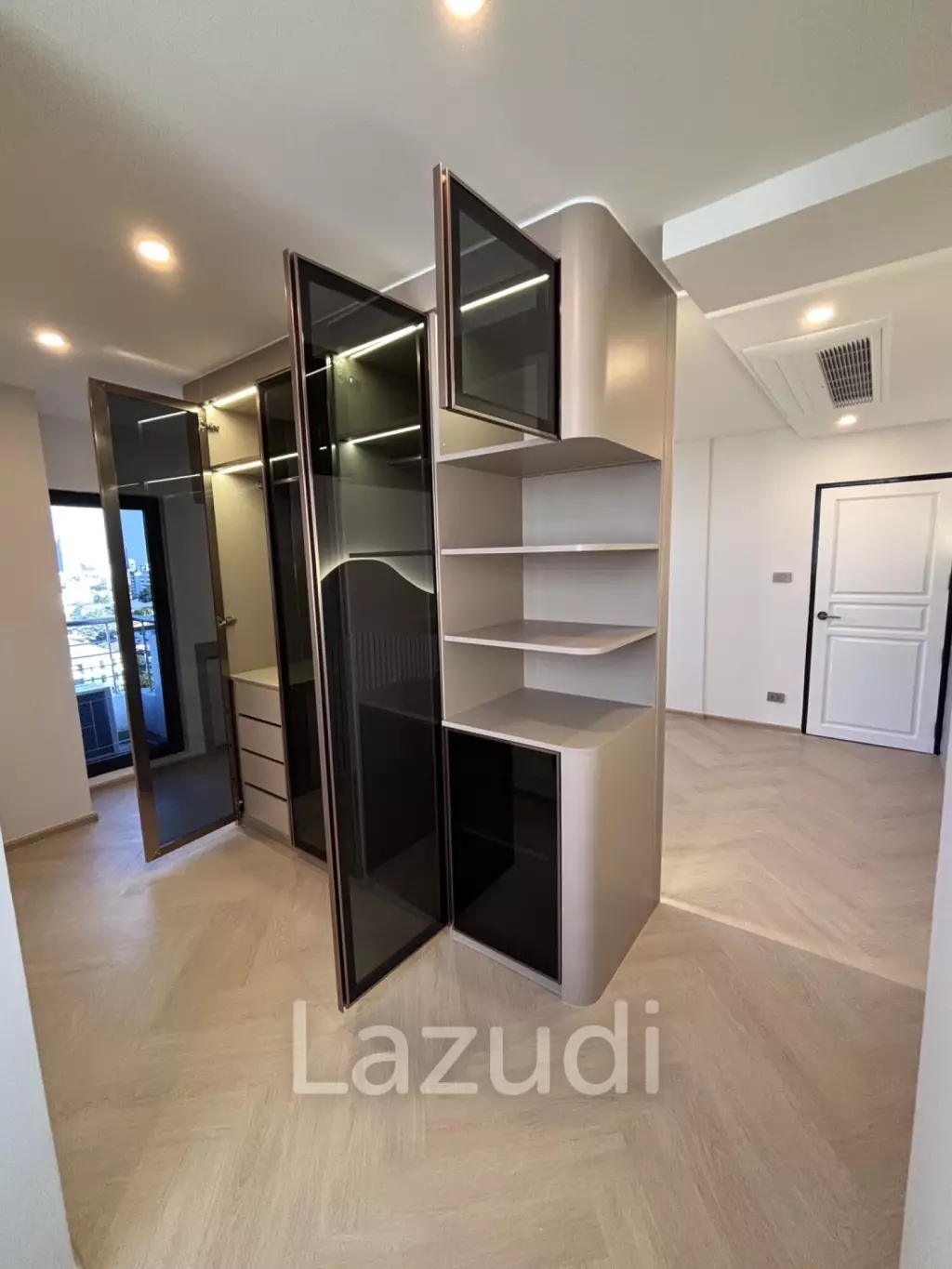 2 Bed 2 Bath 120 Sqm Supalai Place Sukhumvit 39