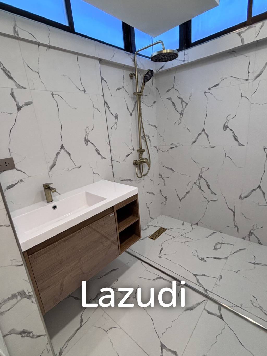 2 Bed 2 Bath 120 Sqm Supalai Place Sukhumvit 39