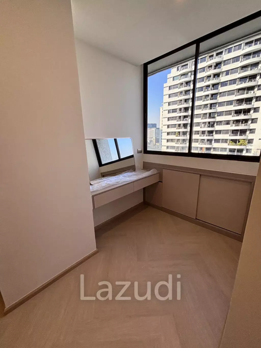 2 Bed 2 Bath 120 Sqm Supalai Place Sukhumvit 39