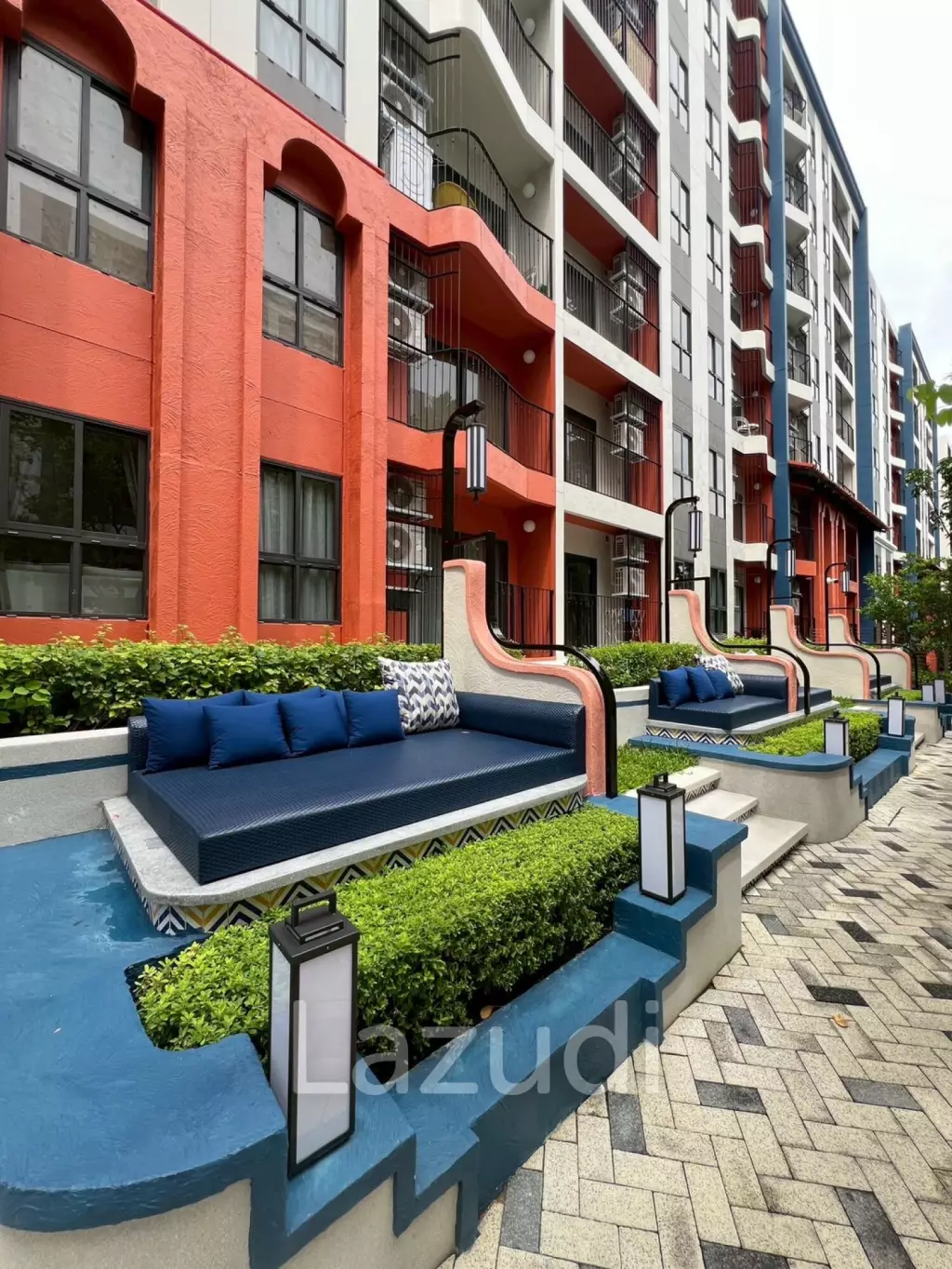 CABANAS : Pool Access 1 Bed Condo near the beach