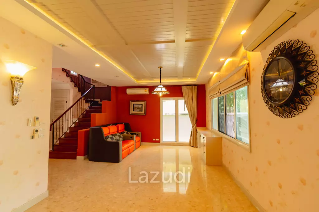 Luxury 2 Storey 3 Bed Tuscany Style at Cha-am