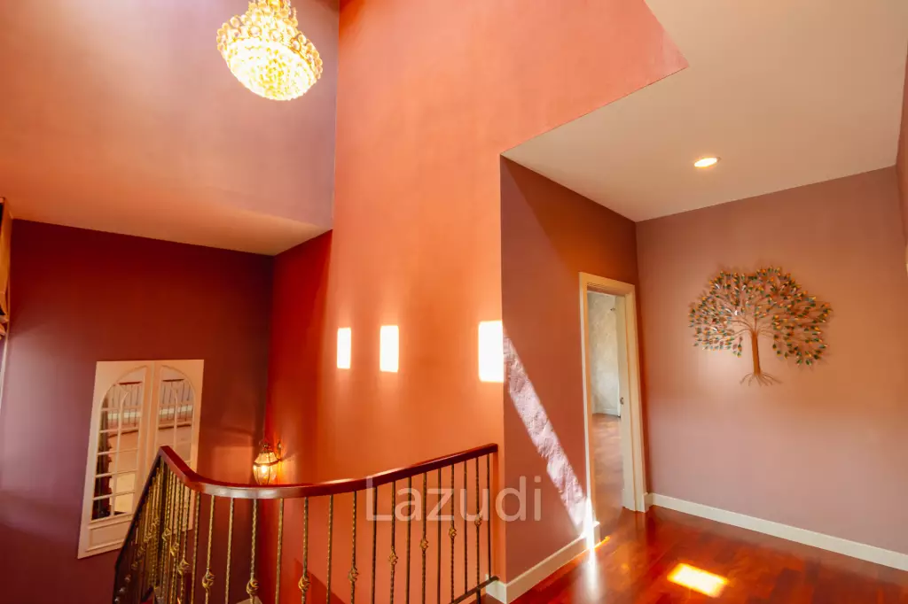 Luxury 2 Storey 3 Bed Tuscany Style at Cha-am