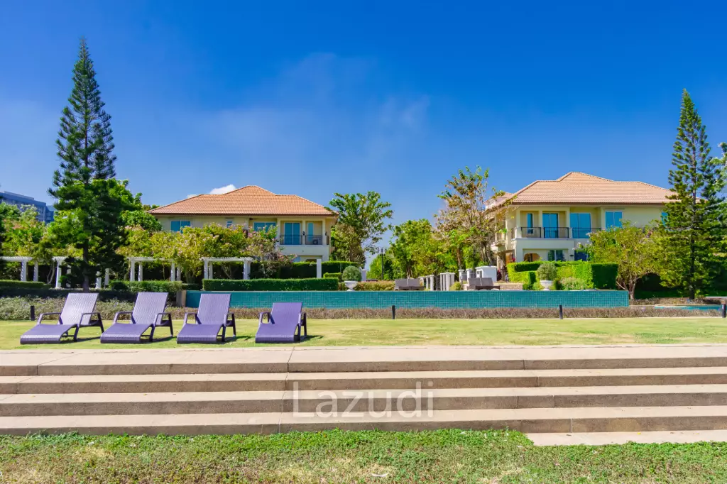 Luxury 2 Storey 3 Bed Tuscany Style at Cha-am