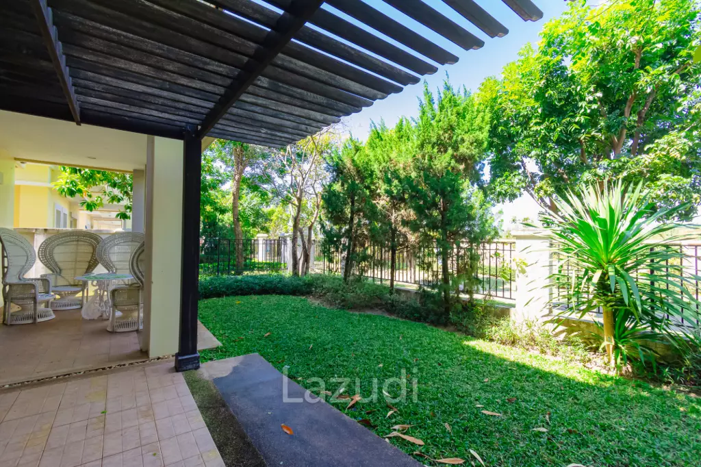 Luxury 2 Storey 3 Bed Tuscany Style at Cha-am
