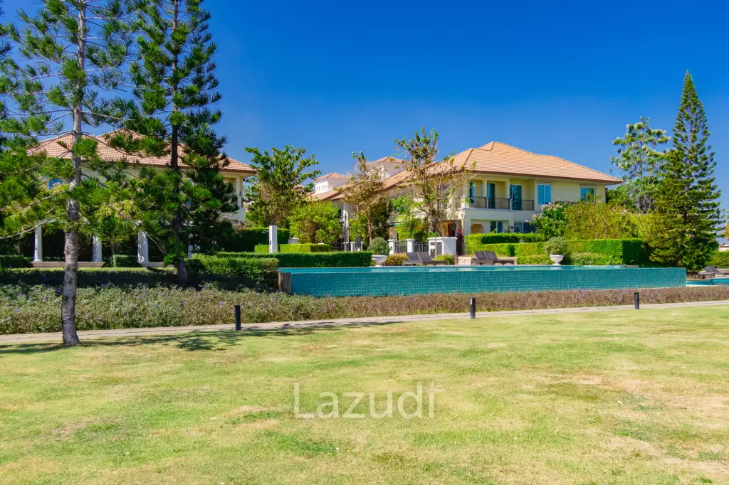 Luxury 2 Storey 3 Bed Tuscany Style at Cha-am