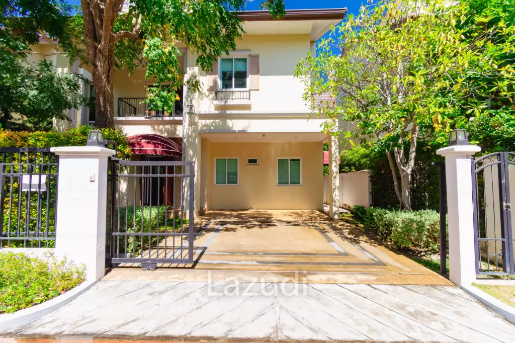 Luxury 2 Storey 3 Bed Tuscany Style at Cha-am