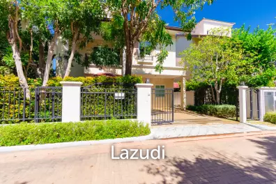 Luxury 2 Storey 3 Bed Tuscany Style at Cha-am