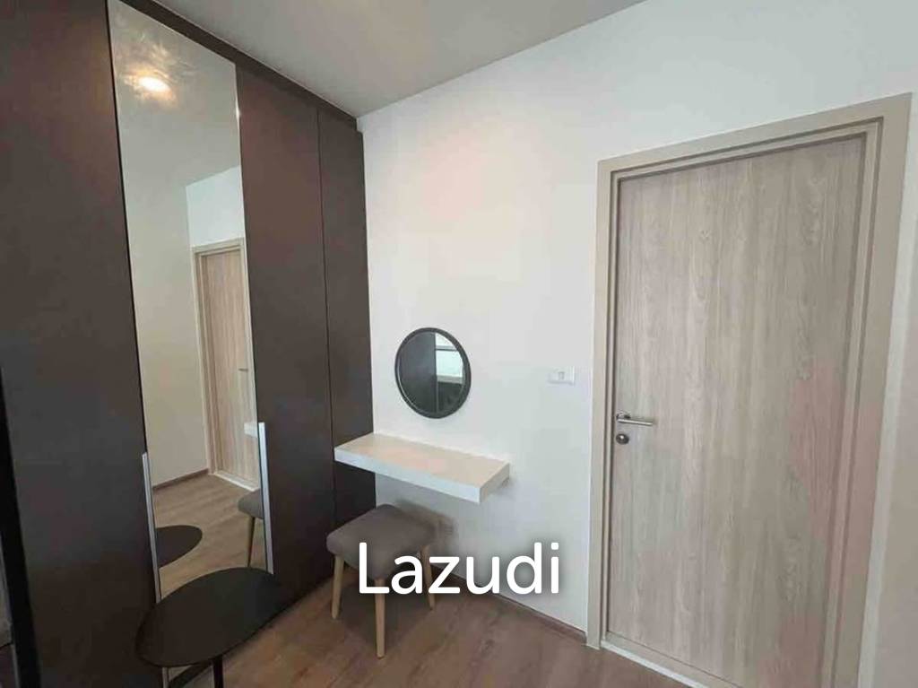 46 sqm modern 1 bedroom condo on 22nd floor at Nue District R9 Huai Khwang Bangkok