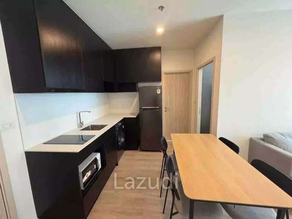 46 sqm modern 1 bedroom condo on 22nd floor at Nue District R9 Huai Khwang Bangkok