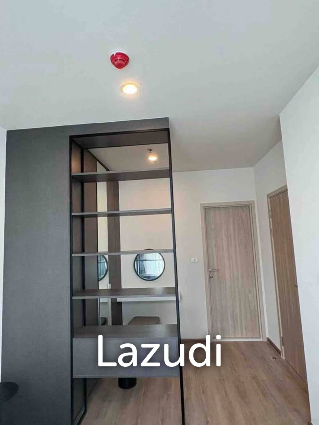 46 sqm modern 1 bedroom condo on 22nd floor at Nue District R9 Huai Khwang Bangkok