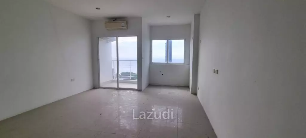 Studio 1 Bathroom 28 SQ.M. AD Hyatt Wongamat