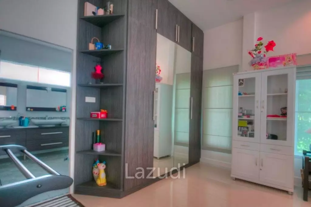 4 Bed Pool Villa 210 SQM, THE LEES 1