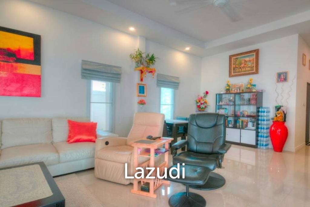 700 Sqm 4 Bed 3 Bath Villa For Sale