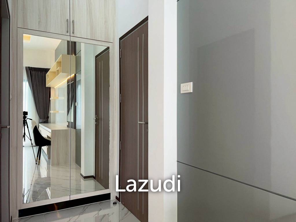 3 Beds 3 Baths 300 SQ.M. Modern Luxury  Pool Villa