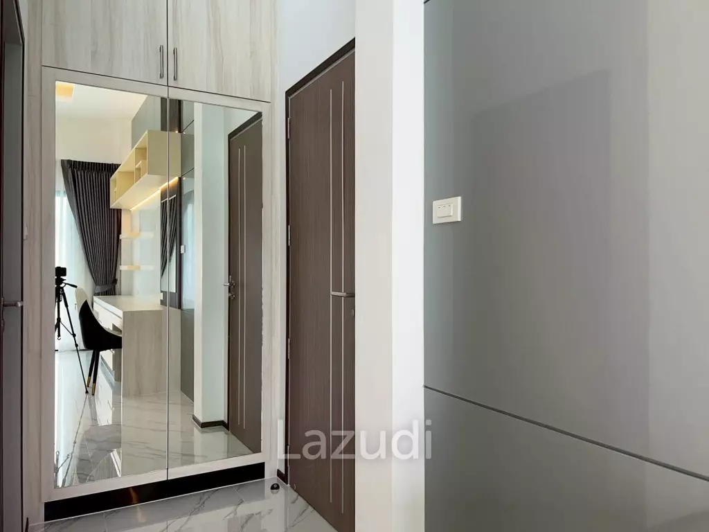 3 Beds 3 Baths 300 SQ.M. Modern Luxury  Pool Villa
