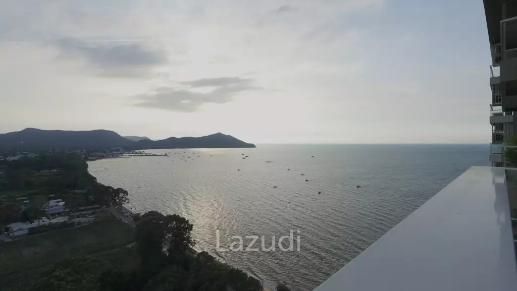 2 Beds 2 Baths 136 SQ.M. Del Mare Bangsaray