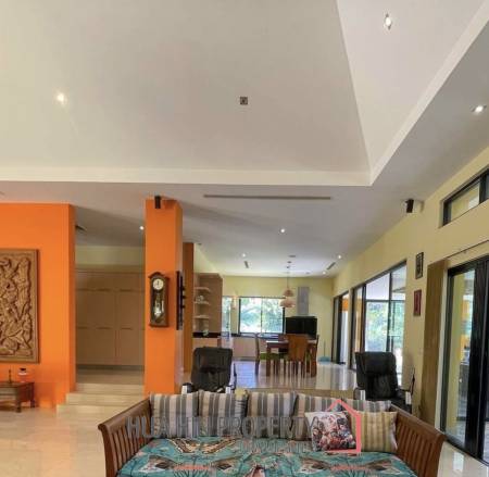 BAAN ING PHU : 4 bed luxury pool villa