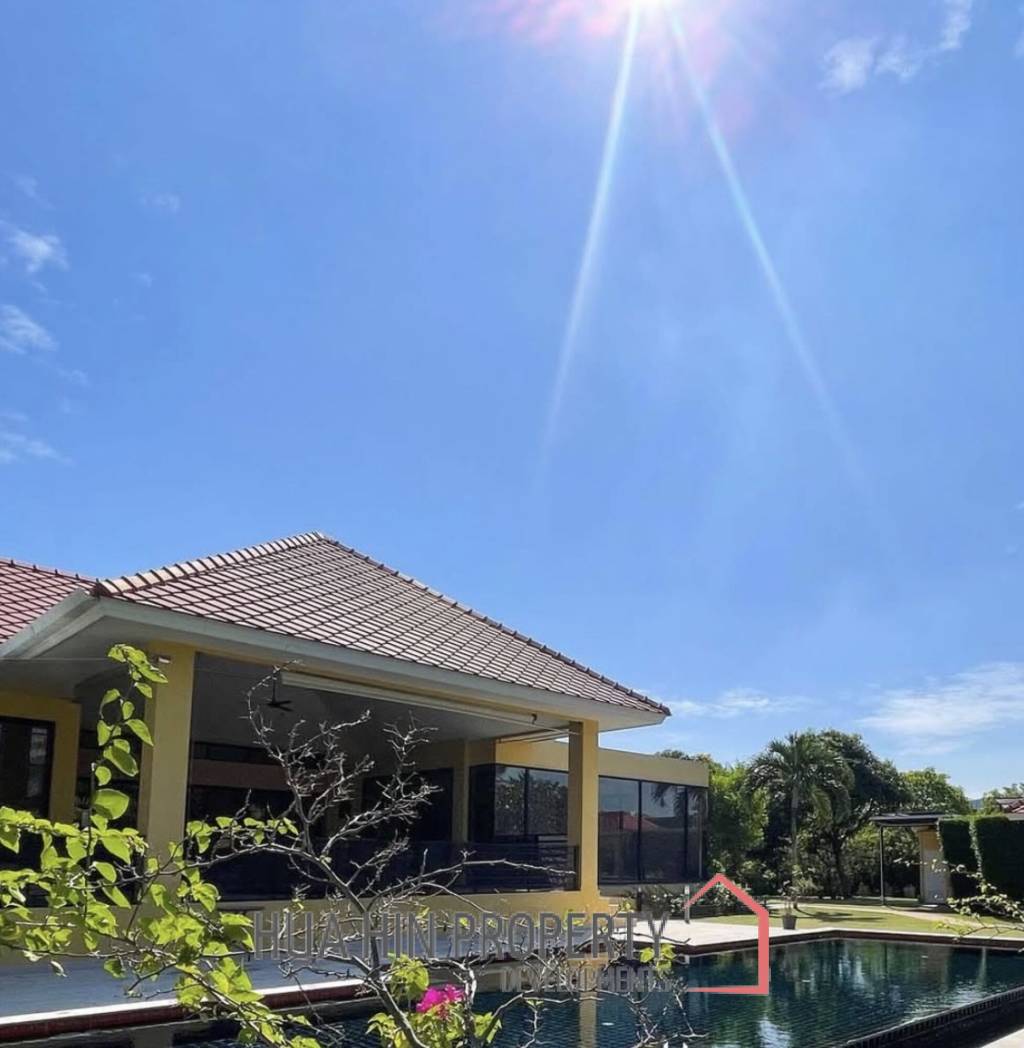 BAAN ING PHU : 4 bed luxury pool villa