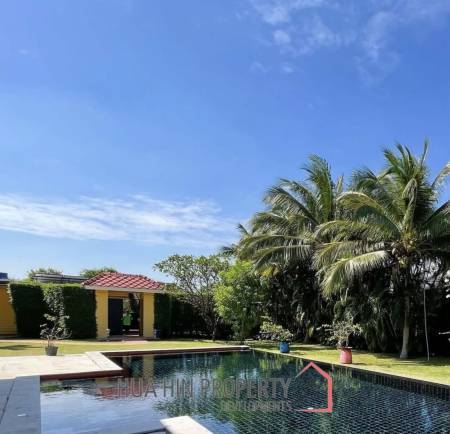 BAAN ING PHU : 4 bed luxury pool villa