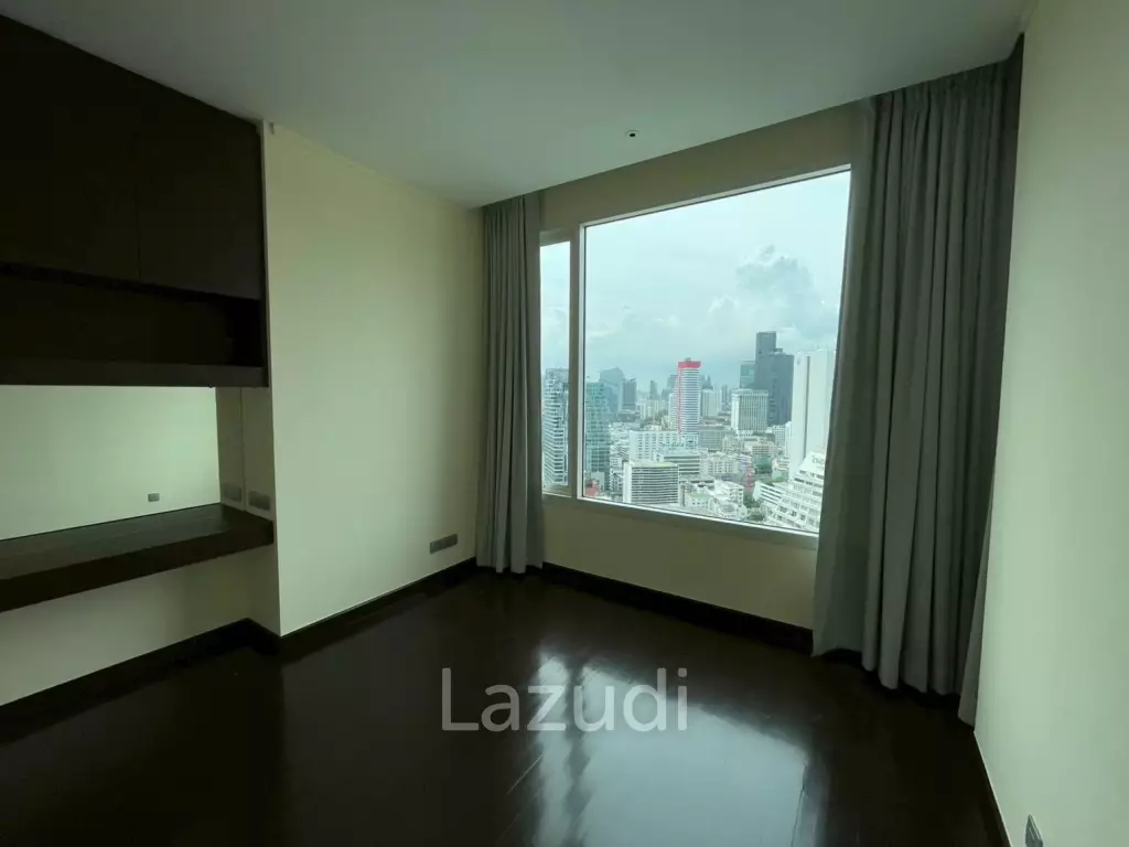 3 Bed 4 Bath  220 SQ.M The Infinity