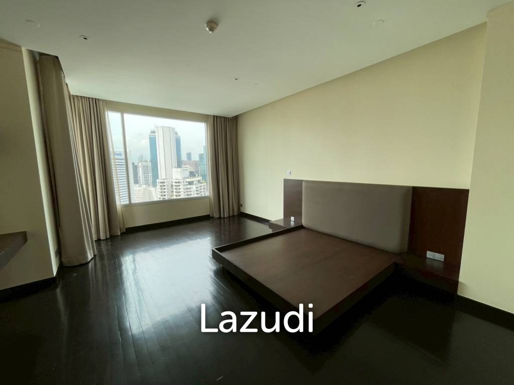 3 Bed 4 Bath  220 SQ.M The Infinity
