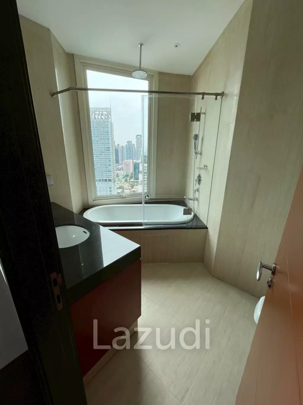 3 Bed 4 Bath  220 SQ.M The Infinity