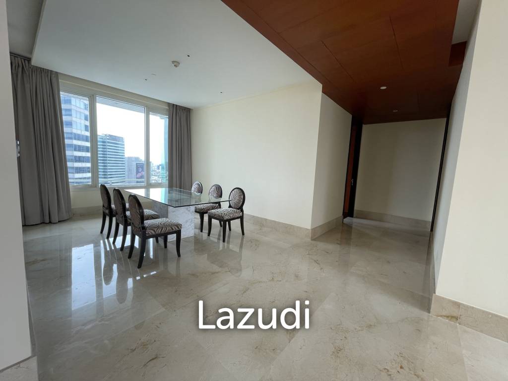 3 Bed 4 Bath  220 SQ.M The Infinity