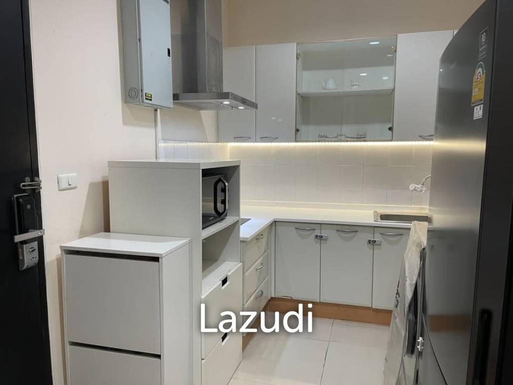 115 sqm high floor condo Baan Klang Krung Siam Pathumwan Ratchathewi Bangkok