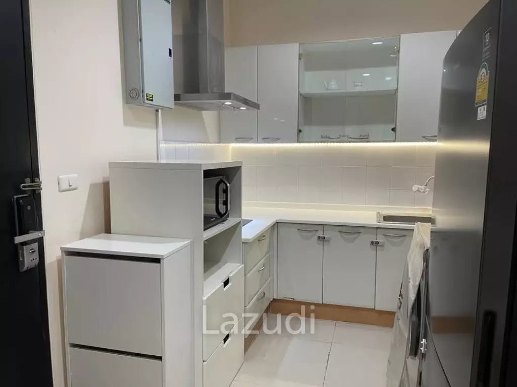 115 sqm high floor condo Baan Klang Krung Siam Pathumwan Ratchathewi Bangkok