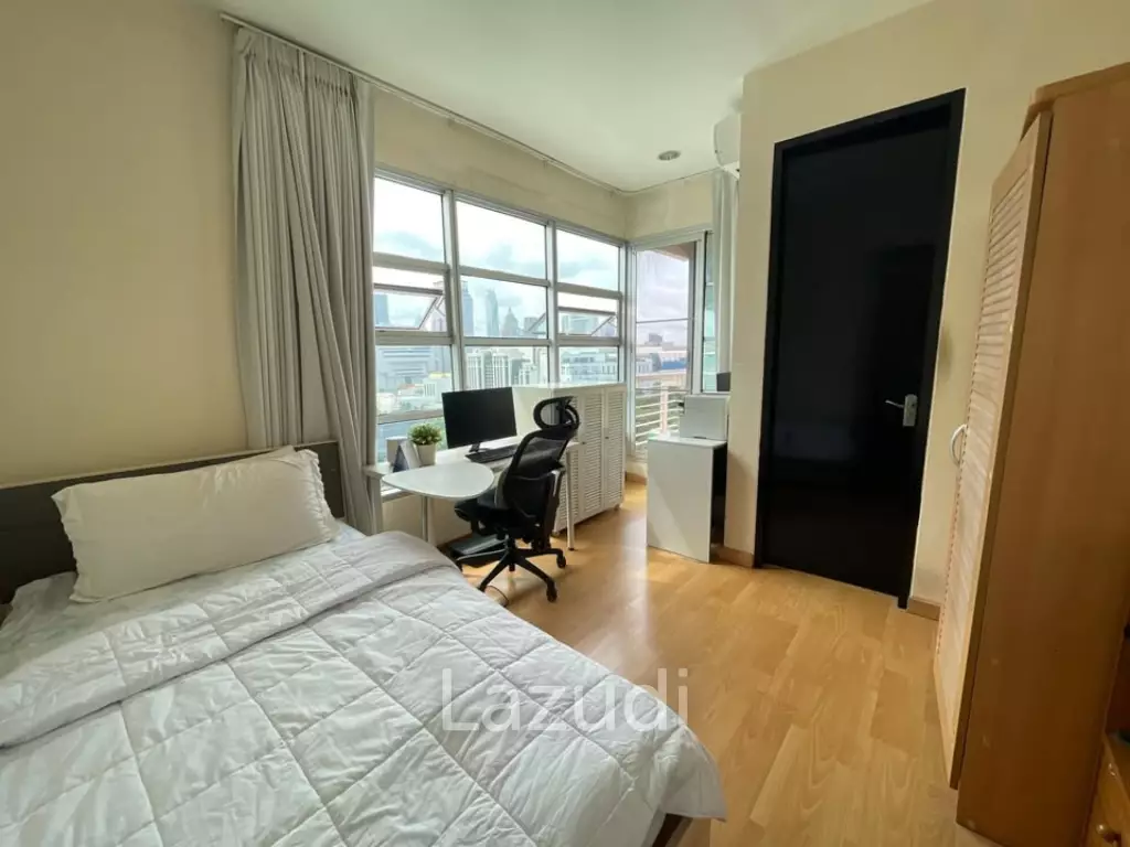 115 sqm high floor condo Baan Klang Krung Siam Pathumwan Ratchathewi Bangkok