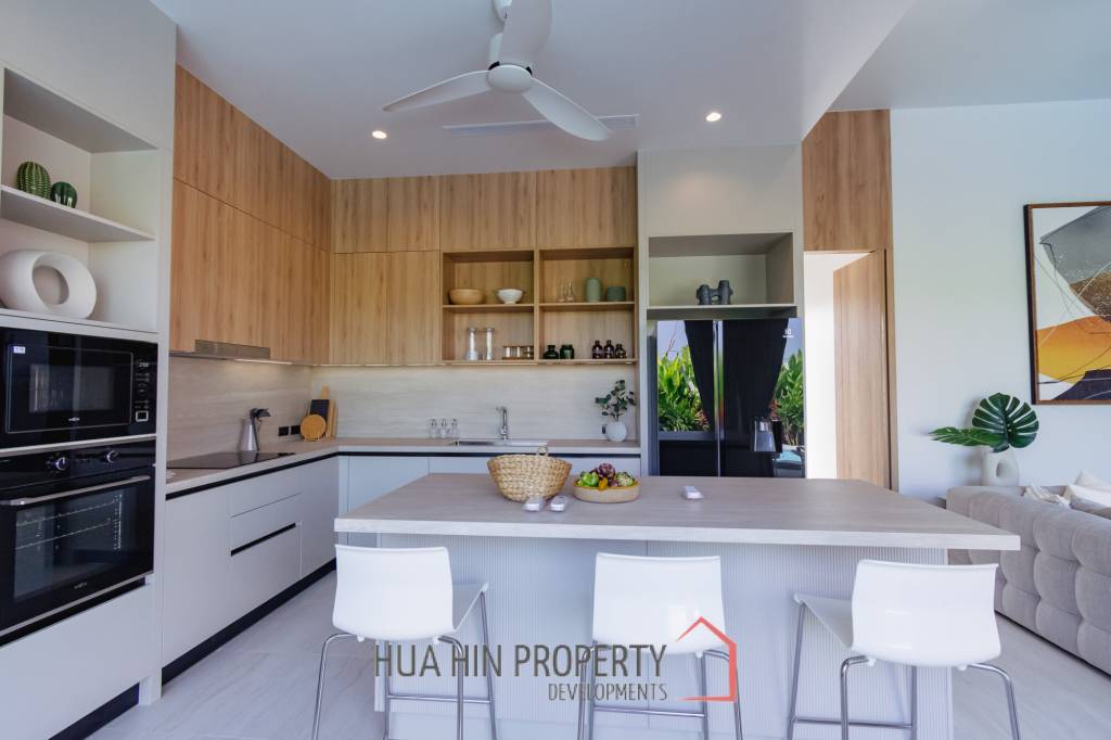 200 sqm modern pool villa in Thap Tai Hua Hin – Asai Villas new development