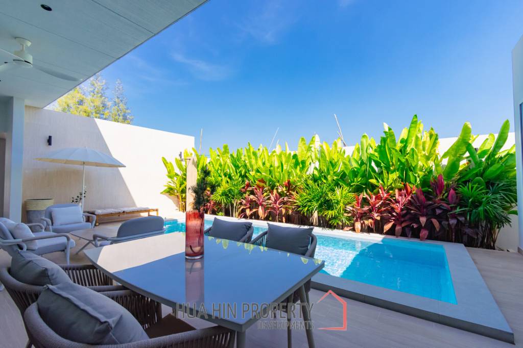 200 sqm modern pool villa in Thap Tai Hua Hin – Asai Villas new development
