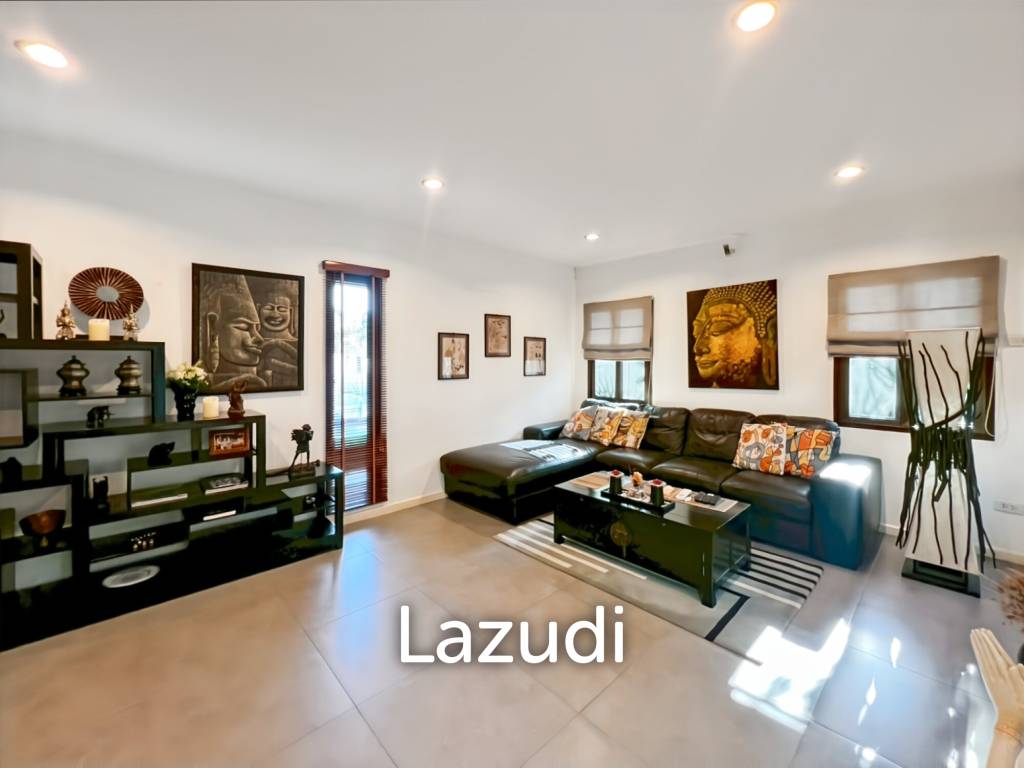 The Heights 2: 4-Bedrooms with Private Pool and Garden