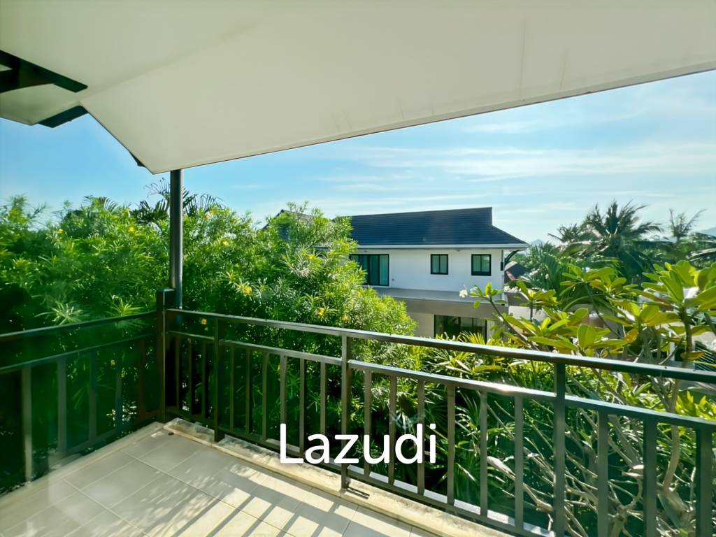 The Heights 2: 4-Bedrooms with Private Pool and Garden